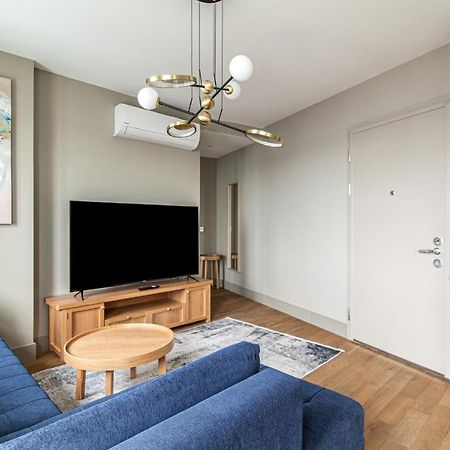 Flat With Panoramic Bosphorus View In Cihangir Istanbul Bagian luar foto