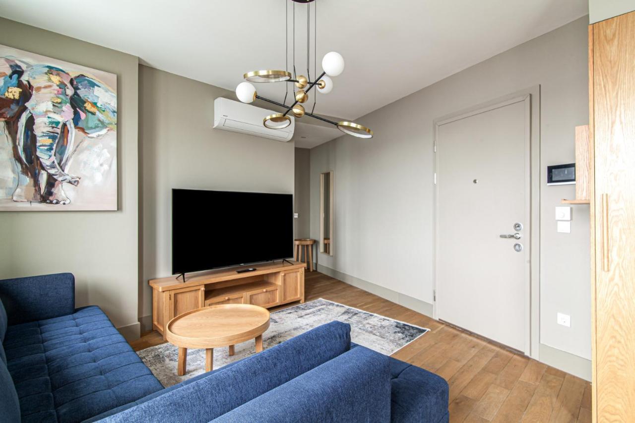 Flat With Panoramic Bosphorus View In Cihangir Istanbul Bagian luar foto